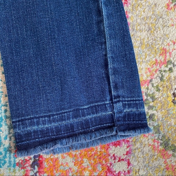 ✨Anthropologie Pilcro Script Crop Denim Fray - Picture 6 of 9